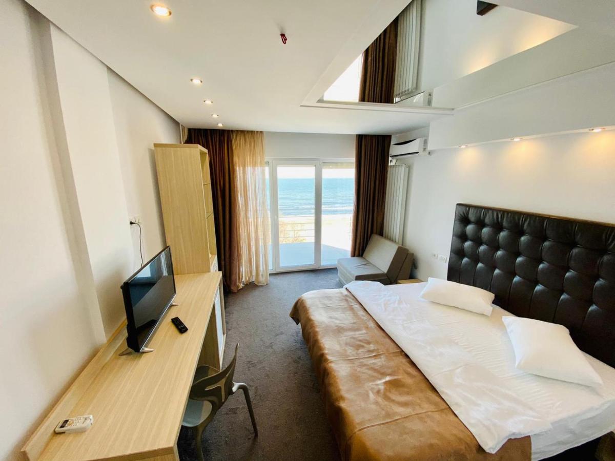 Ella By The Sea Residence Năvodari Екстериор снимка